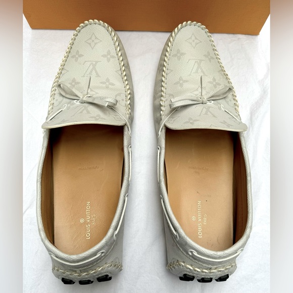 LV Arizona Moccasin - Picture 6 of 9